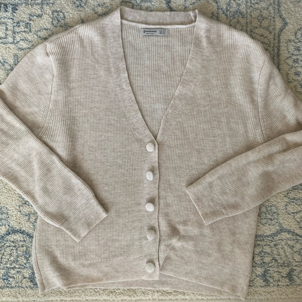 Beige cardigan